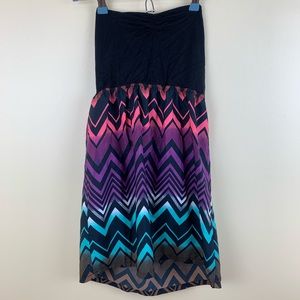 Roxy strapless Aztec design dress